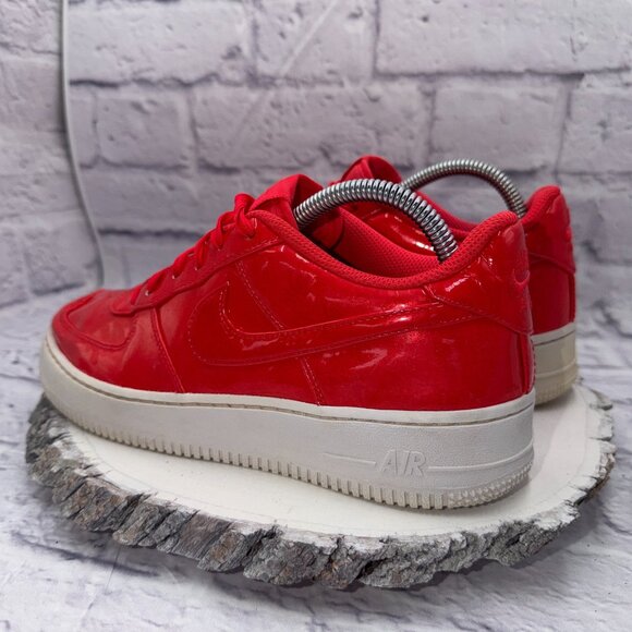 Nike Air Force 1 LV8 UV Low GS AO2286-600 Siren Red Patent Leather Youth Size 7 - Picture 4 of 9